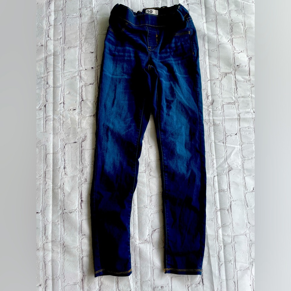 Girls size 12 adjustable waist straight leg jeans brand new never worn